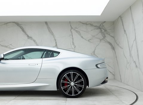 Aston Martin Virage 26