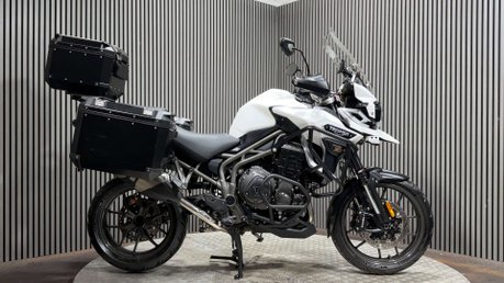 Triumph Explorer 1215 XRT 2017 21K FULL LUGGAGE TOP ROAD SPEC ADVENTURE BIKE 4