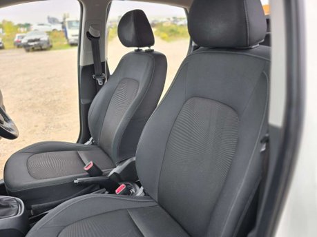 Hyundai i10 1.2 Premium SE Hatchback 5dr Petrol Auto Euro 6 (87 ps) 37