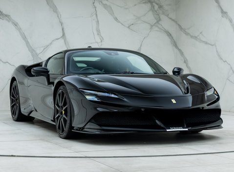 Ferrari SF90 Stradale 6