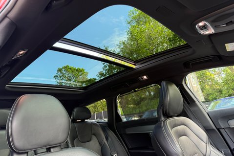Volvo V90 D5 POWERPULSE R-DESIGN AWD 65