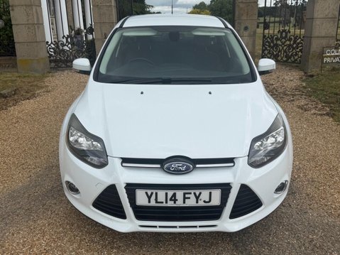 Ford Focus 1.6 TDCi Titanium Navigator Hatchback 5dr Diesel Manual Euro 5 (s/s) (115 p 27