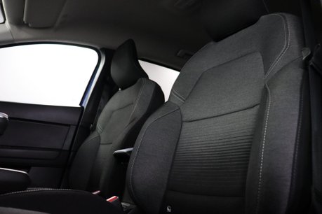 Renault Captur ICONIC TCE 35