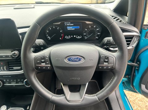 Ford Fiesta TITANIUM 30