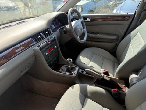 Audi A6 2.4 SE quattro 4dr 26