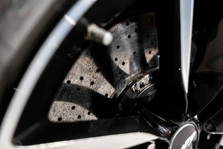 Aston Martin Vanquish V12. ONE OWNER. LOW MILEAGE. CARBON FIBRE INTERIOR. ONE-77 WHEEL. B & O. 13