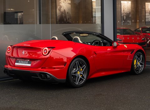 Ferrari California T HANDLING SPECIALE 4