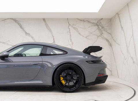 Porsche 911 (992) GT3 25