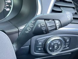 Ford Galaxy 2.5 Galaxy Titanium HEV CVT 5dr 64