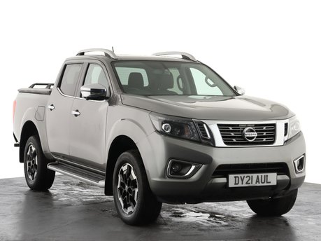 Nissan Navara Double Cab Pick Up Tekna 2.3dCi 190 TT 4WD Auto 1