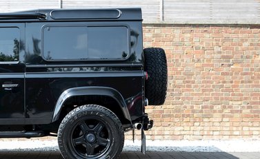Land Rover Defender 90 XS T40S 21