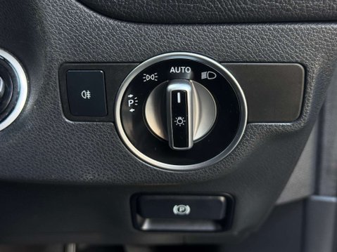 Mercedes-Benz GLA 2.1 GLA220 CDI AMG Line SUV 5dr Diesel 7G-DCT 4MATIC Euro 6 (s/s) (170 ps) 83