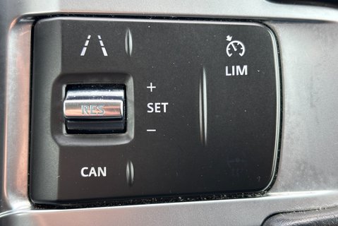 Land Rover Discovery D300 SE MHEV Auto 4WD Euro 6 SUV (300ps) 37