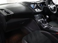 Ford Kuga ST-LINE 21