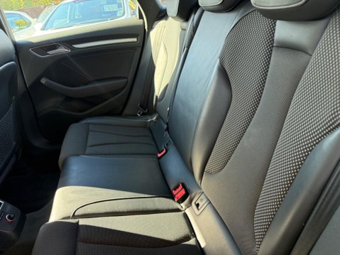 Audi A3 1.6 TDI S line Sportback S Tronic Euro 6 (s/s) 5dr 21