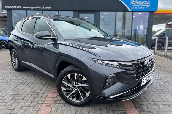 Hyundai TUCSON T-GDI PREMIUM 1
