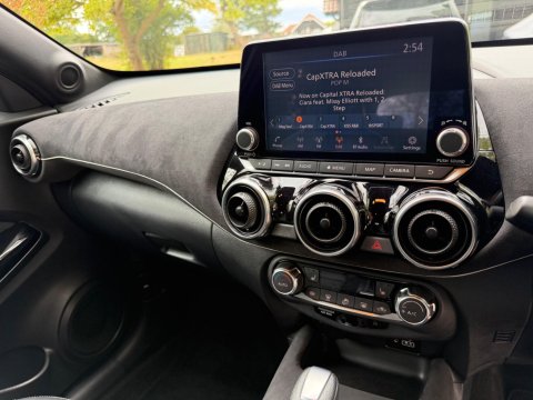 Nissan Juke 1.0 DIG-T Tekna+ DCT Auto Euro 6 (s/s) 5dr 51