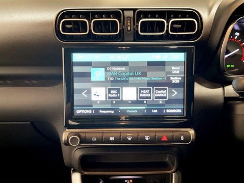 Citroen C3 Aircross 1.2 PureTech PLUS SUV 5dr Petrol EAT6 Euro 6 (s/s) (130 ps) Privacy Glass 18