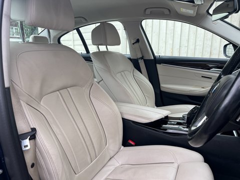 BMW 5 Series (Sold) 3.0 530d SE Saloon 4dr Diesel Auto xDrive Euro 6 (s/s) (265 ps) 11