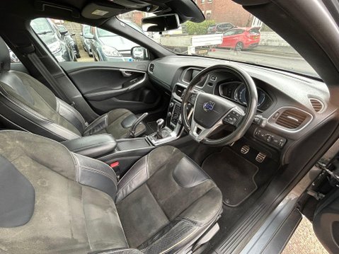 Volvo V40 2.0 D2 R-Design Nav Euro 6 (s/s) 5dr 9