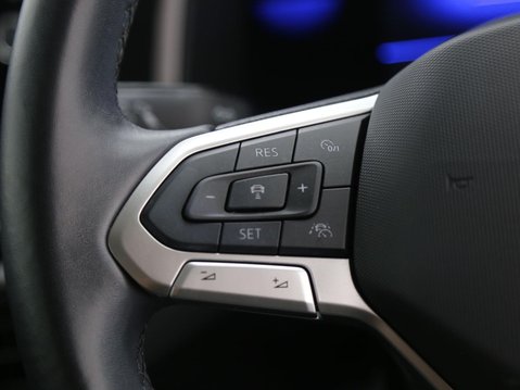 Volkswagen Polo 1.0 TSI Life Euro 6 (s/s) 5dr 11