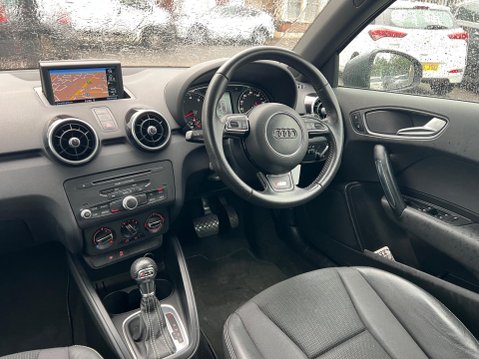 Audi A1 1.4 TFSI S line Sportback S Tronic Euro 5 (s/s) 5dr 21