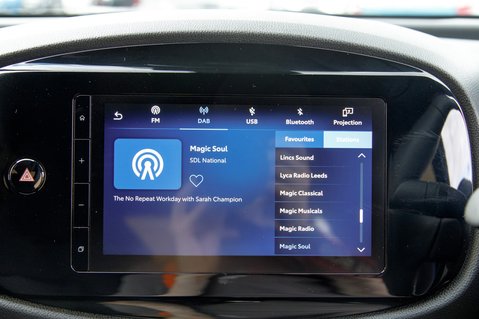 Toyota Aygo X VVT-I EDGE 16