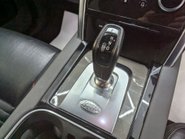 Land Rover Discovery Sport 2.0 Discovery Sport R-Dynamic S D Auto 4WD 5dr 76