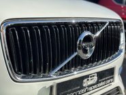 Volvo XC90 2.0 D5 Momentum SUV 5dr Diesel Geartronic 4WD Euro 6 (s/s) (225 ps) 23