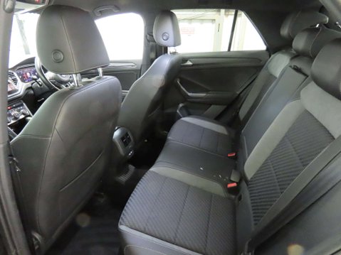 Volkswagen T-Roc 2.0 T-Roc R-Line TDI Semi-Auto 5dr 9