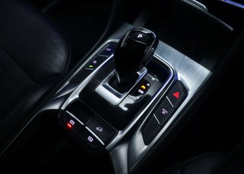 MG HS 1.5 MG HS Exclusive Semi-Auto 5dr 30