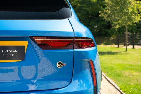 Jaguar F-Pace 5.0 P550 V8 SVR Quickshift AWD Euro 6 (s/s) 5dr 13