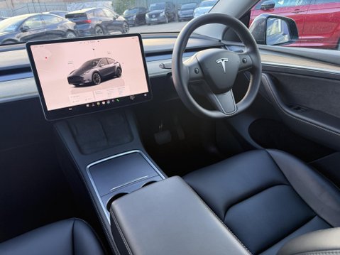 Tesla Model Y (Dual Motor) Long Range SUV 5dr Electric Auto 4WDE (384 bhp) 29