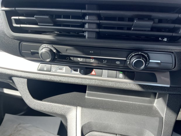 Fiat Scudo SCUDO L2 DIESEL 2.0 MultiJet 145 Crew Van Special Edition Amps 21