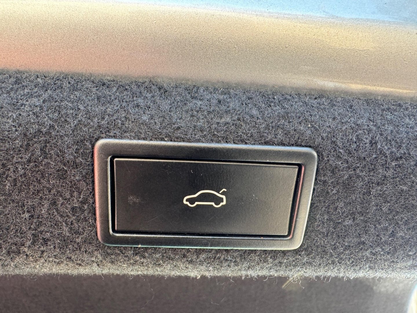 2020 Skoda Superb — image 36