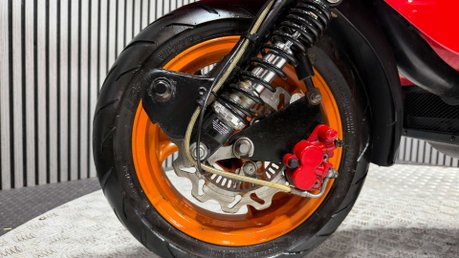 Royal Alloy GT LC 2018 ONLY 2K MODERN RETRO SCOOTER 200CC 36