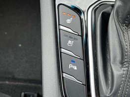 Hyundai IONIQ 1.6 IONIQ Premium SE FHEV Semi-Auto 5dr 60