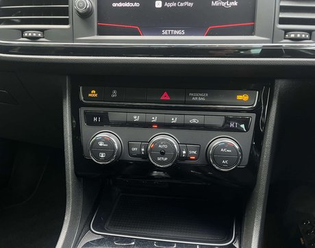 SEAT Leon TSI FR TECHNOLOGY 18