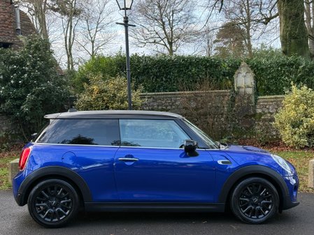 Mini Hatch COOPER CLASSIC 8