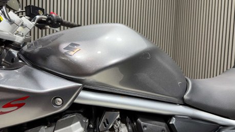 Suzuki Bandit GSF 650 2009 ONLY 13K NEW MOT JUST SERVICED A2 650CC 17