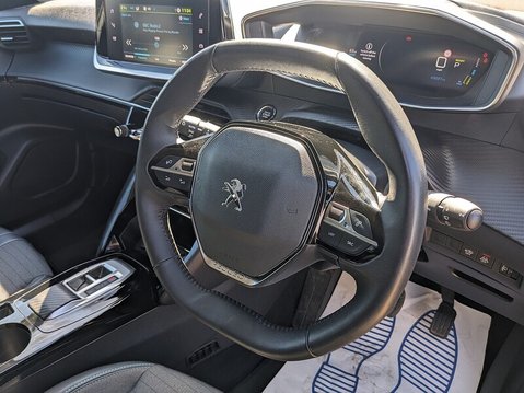 Peugeot 2008 ALLURE PREMIUM 20