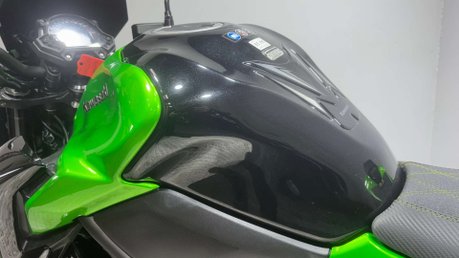 Kawasaki Z900 2017 ONLY 8K NEW MOT SUPER NAKED EXCELLENT CONDITION 900CC 49