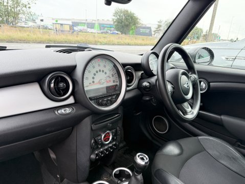 Mini Convertible COOPER CONVERTIBLE 9