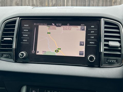 Skoda Karoq SE TECHNOLOGY TSI DSG 22