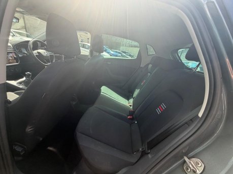 SEAT Ibiza TSI FR 11