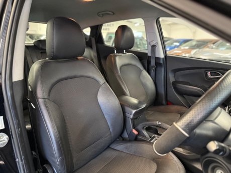 Hyundai ix35 1.7 CRDi SE Euro 5 (s/s) 5dr (Nav) 10