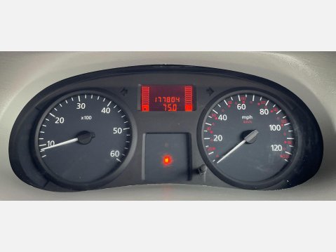 Renault Trafic 2.0 TD dCi LL29 Navigation L3 H1 4dr 26