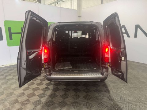 Peugeot Partner 1.5 Partner Professional Premium+ BHDi 8