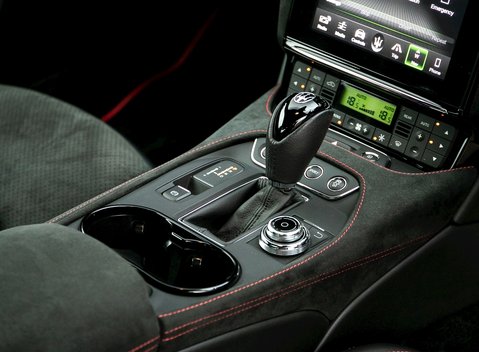 Maserati Granturismo MC 19