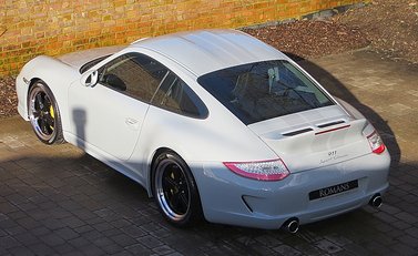 Porsche 911 Sport Classic 5